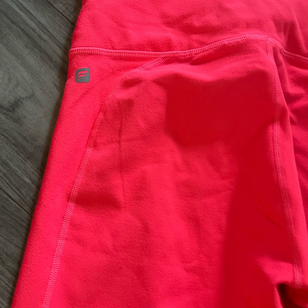Fabletics leggings hot pink